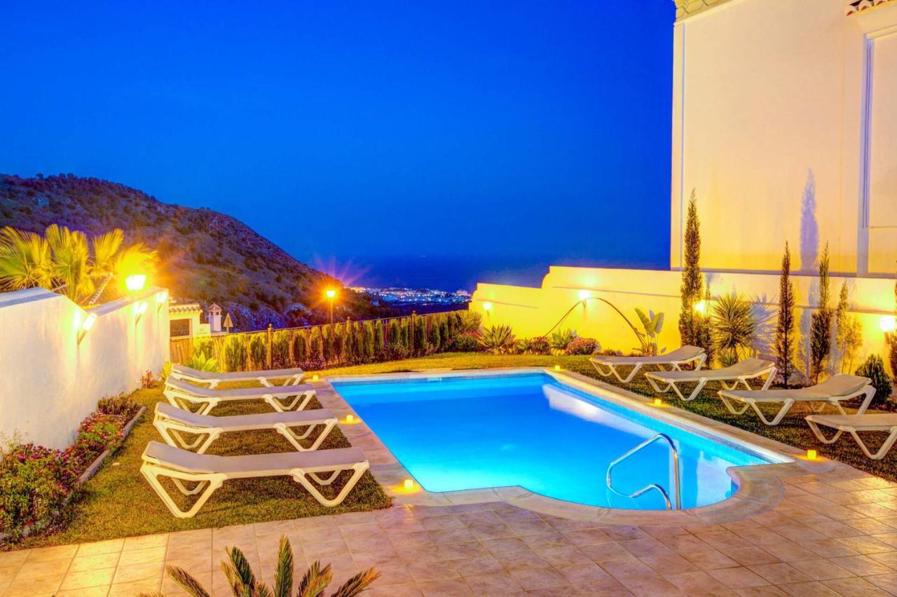 פריחיליאנה Nerja Paradise Rentals - Villa Cataleya מראה חיצוני תמונה